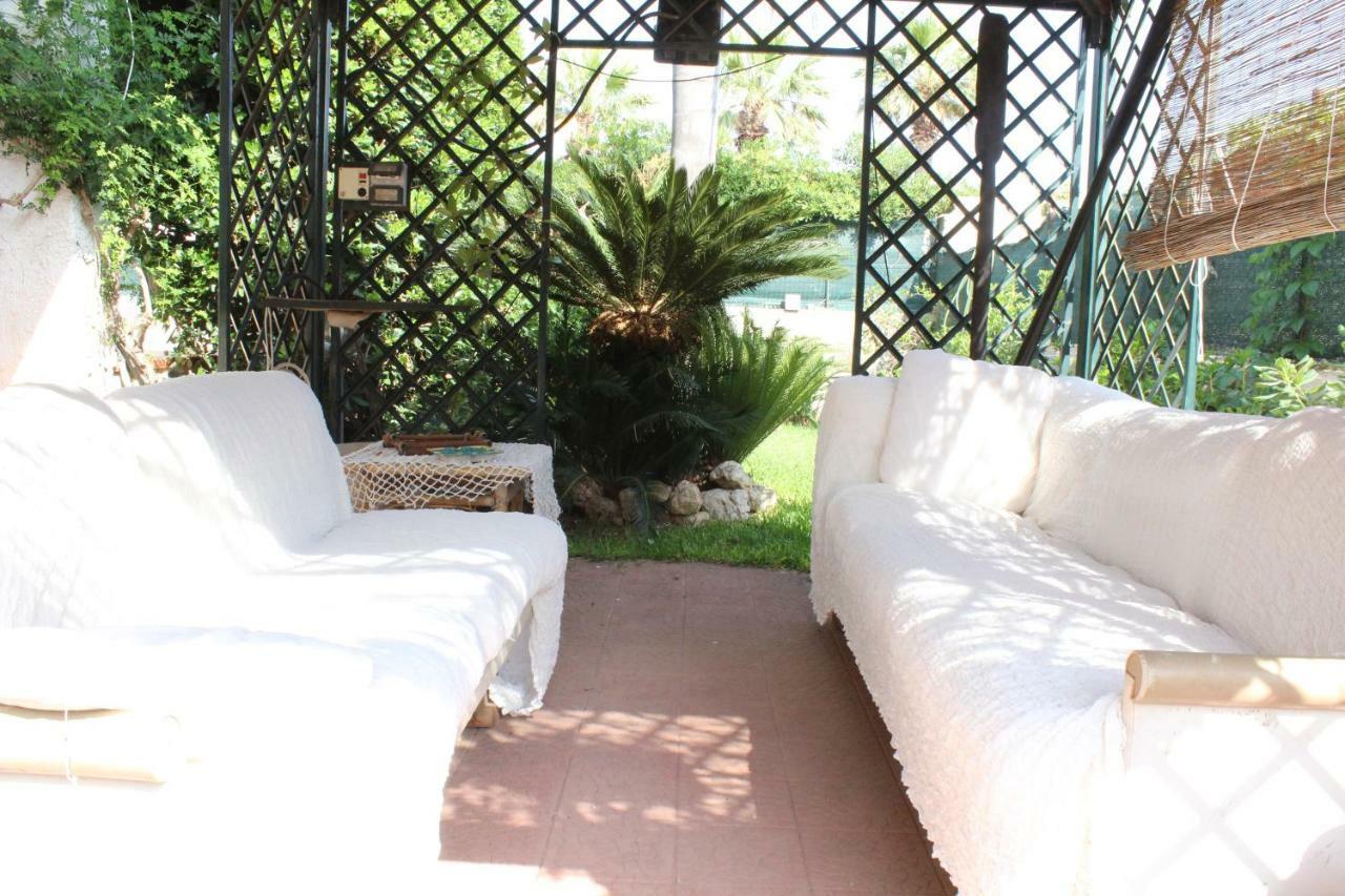 Villa Aurora โอญินา ภายนอก รูปภาพ